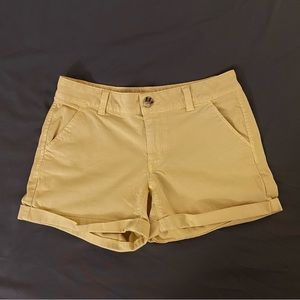 SO Pale Yellow Shorts Size 5